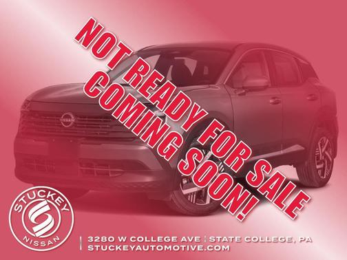 Super Black 2025 Nissan Kicks SV