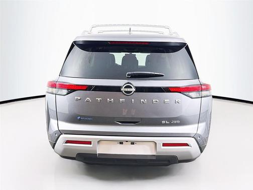 Gun Metallic 2025 Nissan Pathfinder SL 4WD