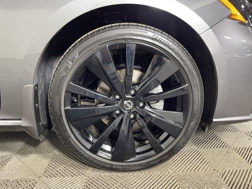 2023 Nissan Altima SR FWD