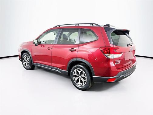 Crimson Red Pearl 2024 Subaru Forester Premium