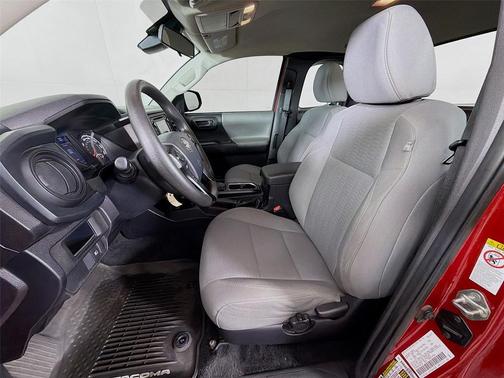 Barcelona Red Metallic 2019 Toyota Tacoma SR