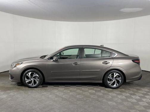 2022 Subaru Legacy Premium