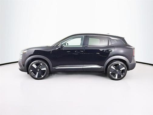 Super Black 2025 Nissan Kicks SR