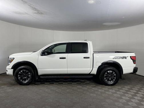 2024 Nissan Titan PRO-4X