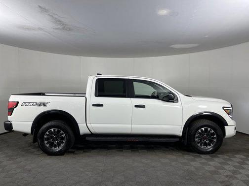2024 Nissan Titan PRO-4X
