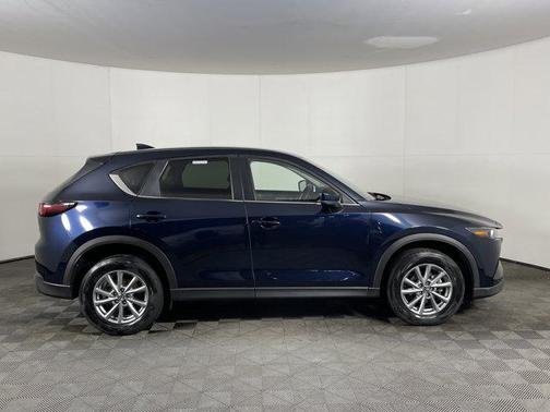 2022 Mazda CX-5 2.5 S Preferred Package