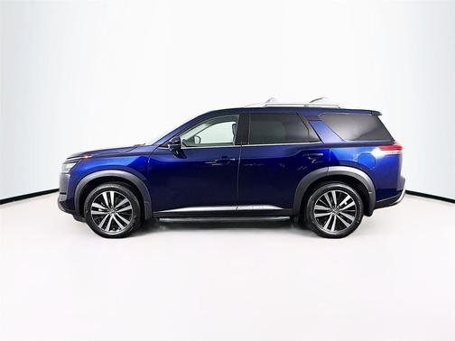 Deep Ocean Blue Pearl 2025 Nissan Pathfinder Platinum 4WD