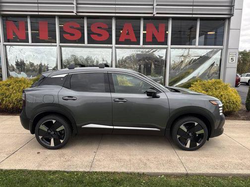 2026 Nissan Kicks SR