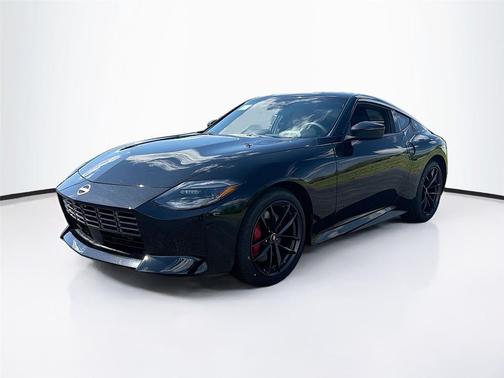 Black Diamond Pearl 2026 Nissan Z Performance