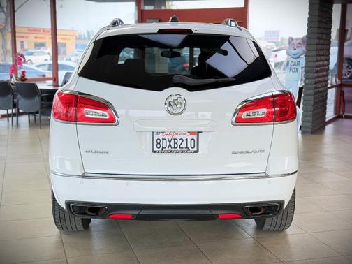 White 2017 Buick Enclave Leather