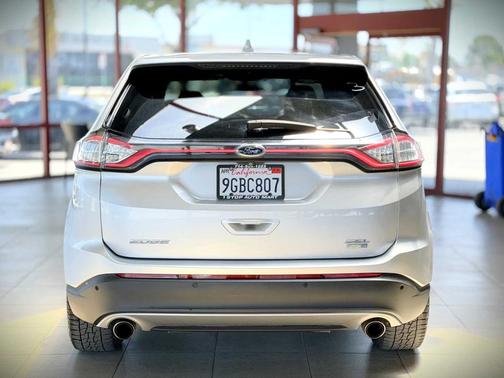 Silver 2015 Ford Edge SEL