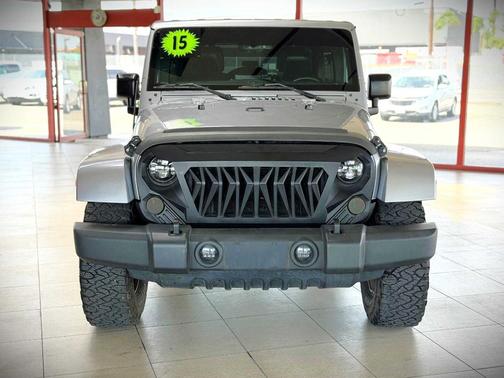 Gray 2015 Jeep Wrangler Unlimited Sport