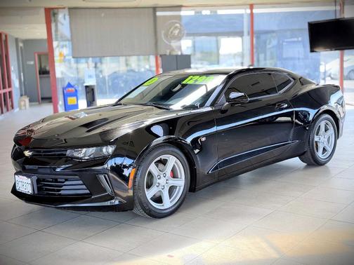 Black 2018 Chevrolet Camaro 1LT