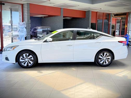 White 2020 Nissan Altima 2.5 S