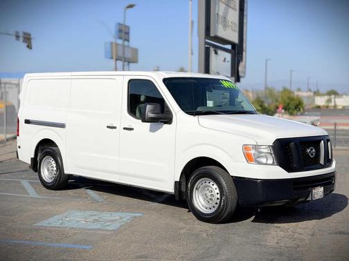 Glacier White 2018 Nissan NV Cargo NV1500 S V6