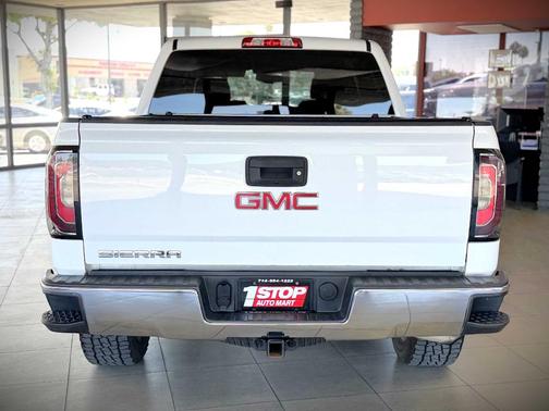 White 2016 GMC Sierra 1500 SLT
