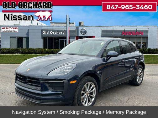 2023 Porsche Macan Base