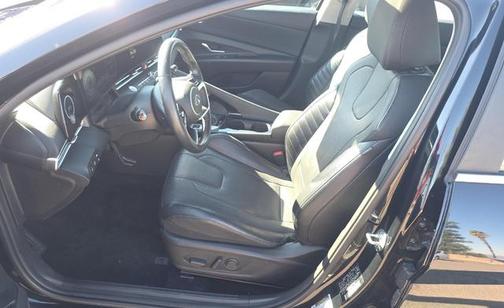 2023 Hyundai ELANTRA HEV Limited