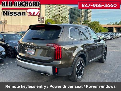 Dark Moss 2023 Kia Telluride S