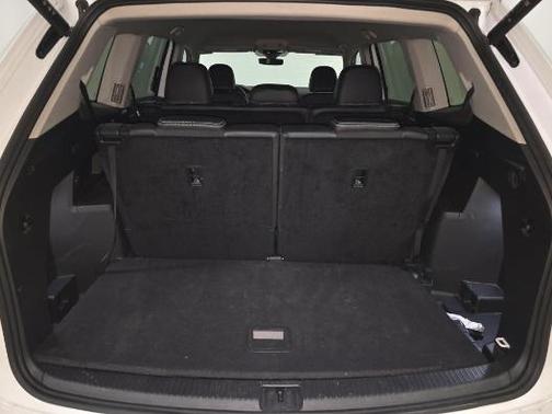 2024 Volkswagen Atlas 2.0T SE w/Technology 4MOTION