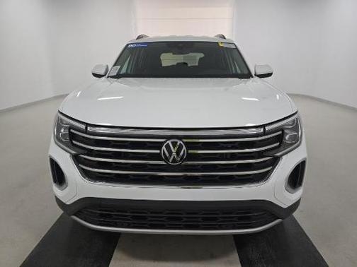 2024 Volkswagen Atlas 2.0T SE w/Technology 4MOTION