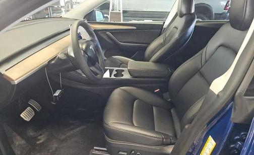 2024 Tesla Model Y Performance Dual Motor All-Wheel Drive