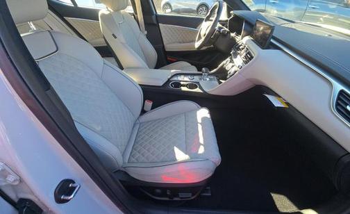 2023 Genesis G70 3.3T AWD