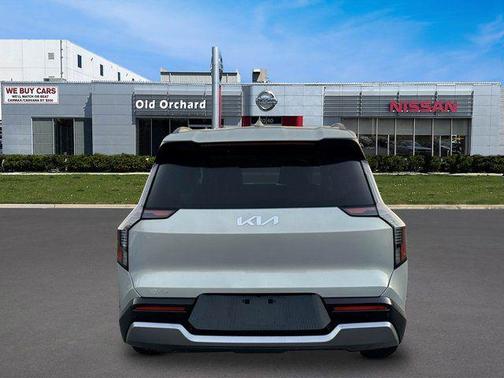 Ivory Silver 2024 Kia EV9 Land