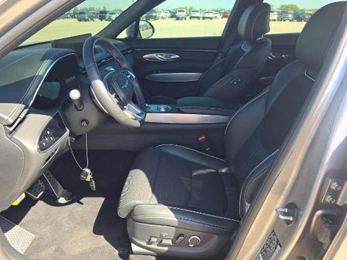 2023 Genesis GV70 2.5T AWD