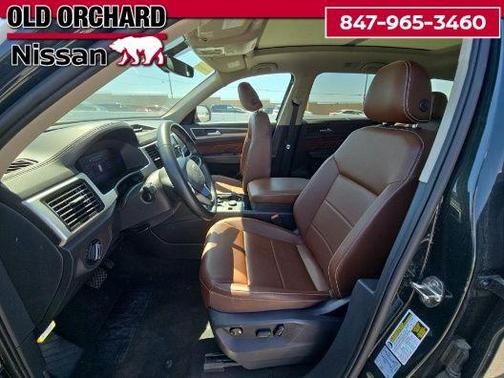 2022 Volkswagen Atlas 3.6L SE w/Technology