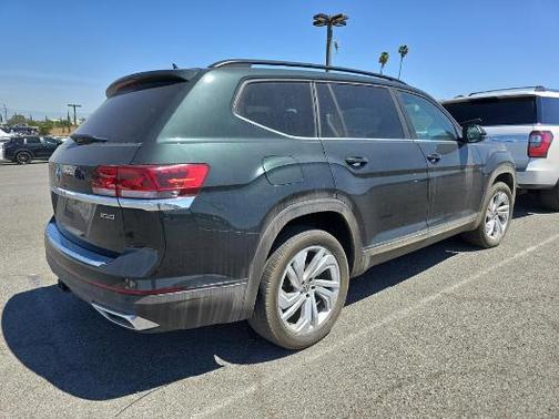 2022 Volkswagen Atlas 3.6L SE w/Technology