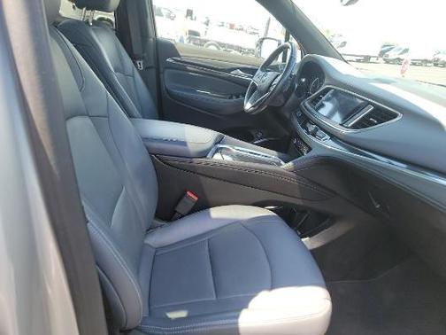 2022 Buick Enclave AWD Essence