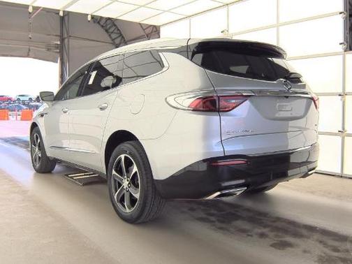 2022 Buick Enclave AWD Essence