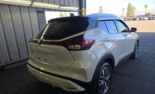 2023 Nissan Kicks SV