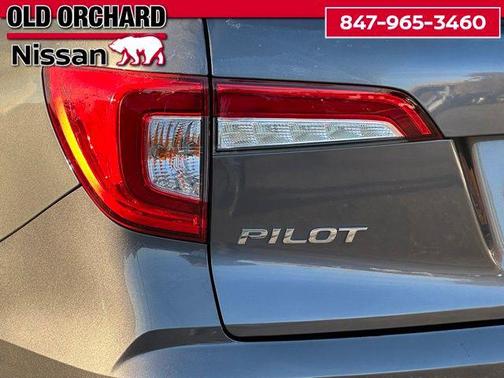 2020 Honda Pilot Touring 8-Passenger