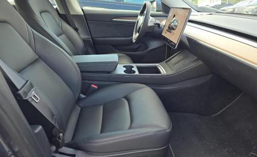 2023 Tesla Model 3 Performance