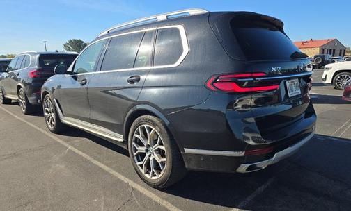 2024 BMW X7 xDrive40i