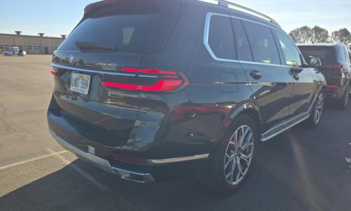 2024 BMW X7 xDrive40i