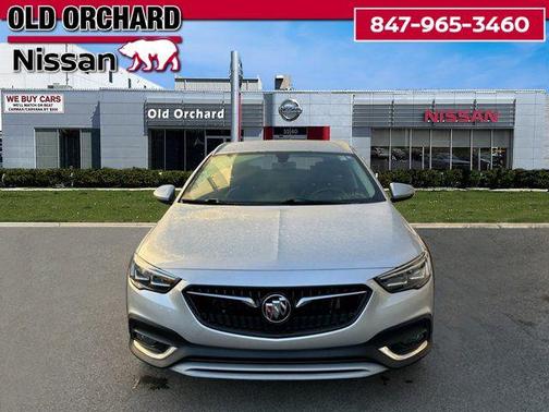 2019 Buick Regal TourX AWD Essence