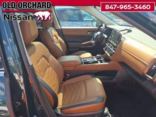 2022 Nissan Pathfinder Platinum 4WD