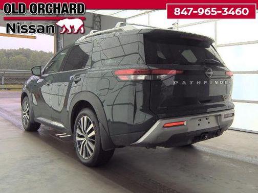 2022 Nissan Pathfinder Platinum 4WD