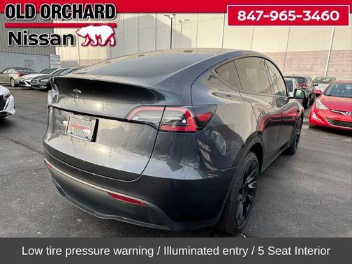 2024 Tesla Model Y Long Range Dual Motor All-Wheel Drive