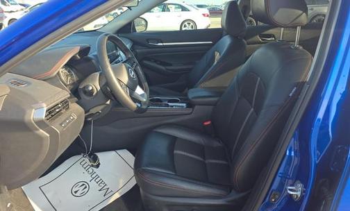 2025 Nissan Altima SR AWD