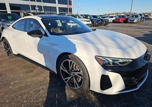 2022 Audi e-tron GT Prestige