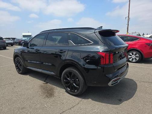 2022 Kia Sorento SX