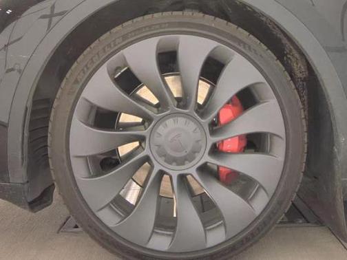 2022 Tesla Model Y Performance Dual Motor All-Wheel Drive