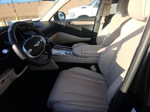 2022 Genesis GV80 2.5T