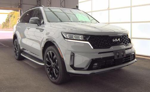 Wolf Gray 2023 Kia Sorento SX