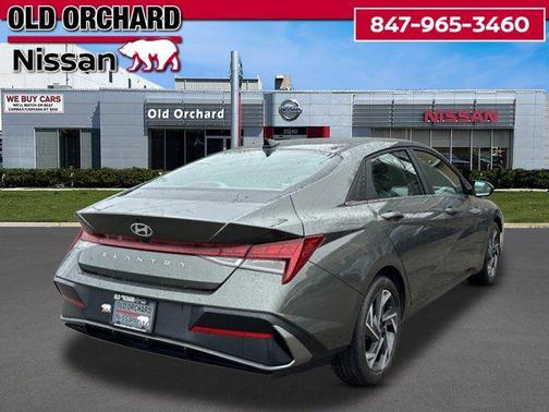 2025 Hyundai ELANTRA SEL