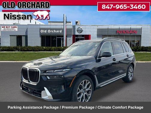Black Sapphire Metallic 2025 BMW X7 xDrive40i